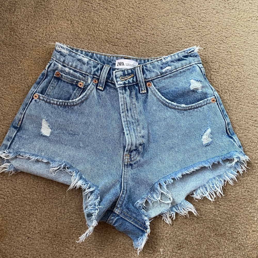 zara high rise shorts